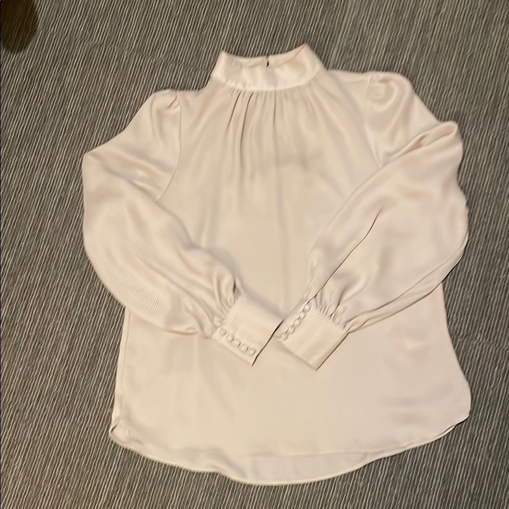 HM Light Pink Blouse with buttons at sleeves and back